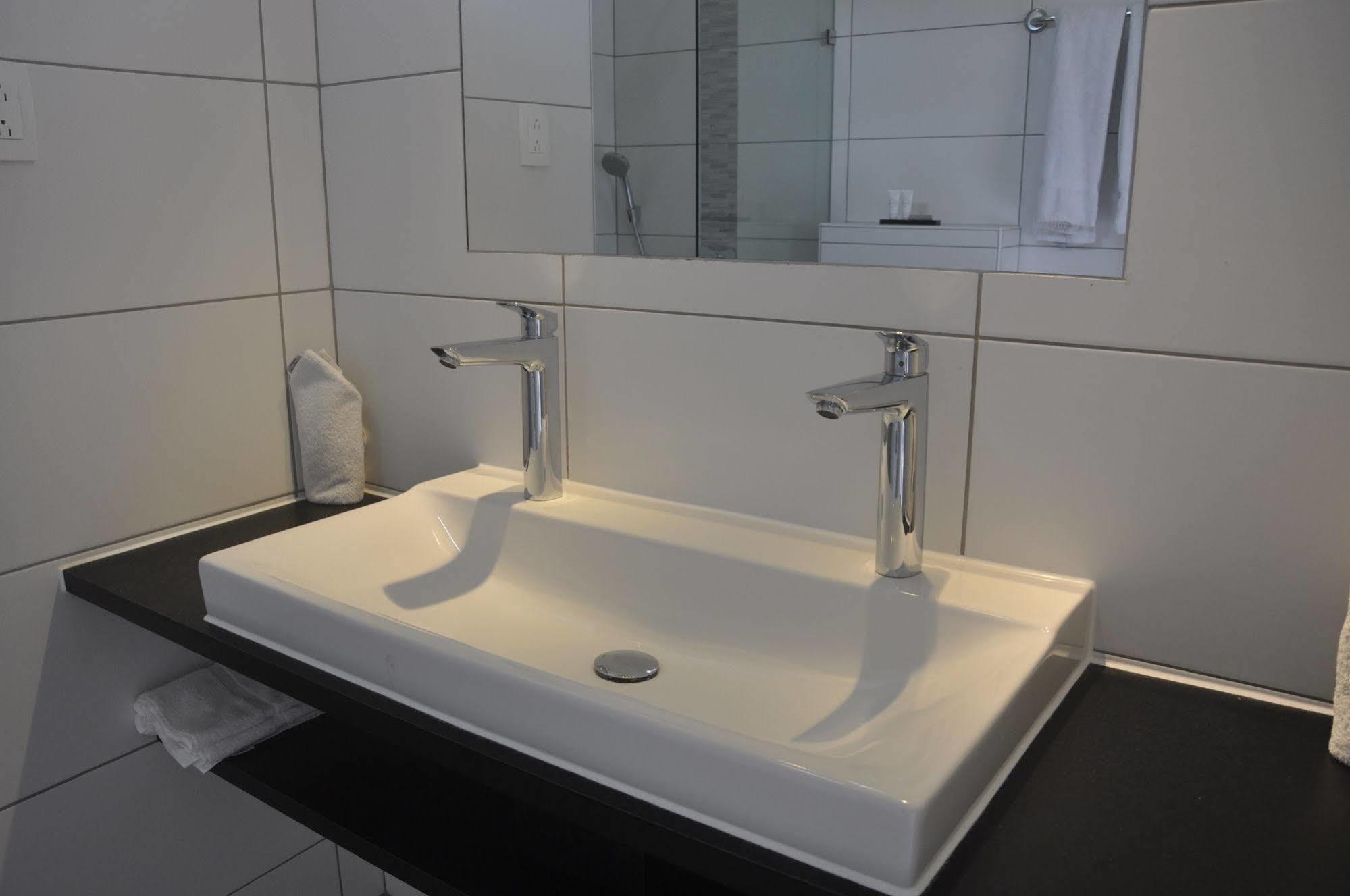 Blue Bay Lodges Curacao Экстерьер фото