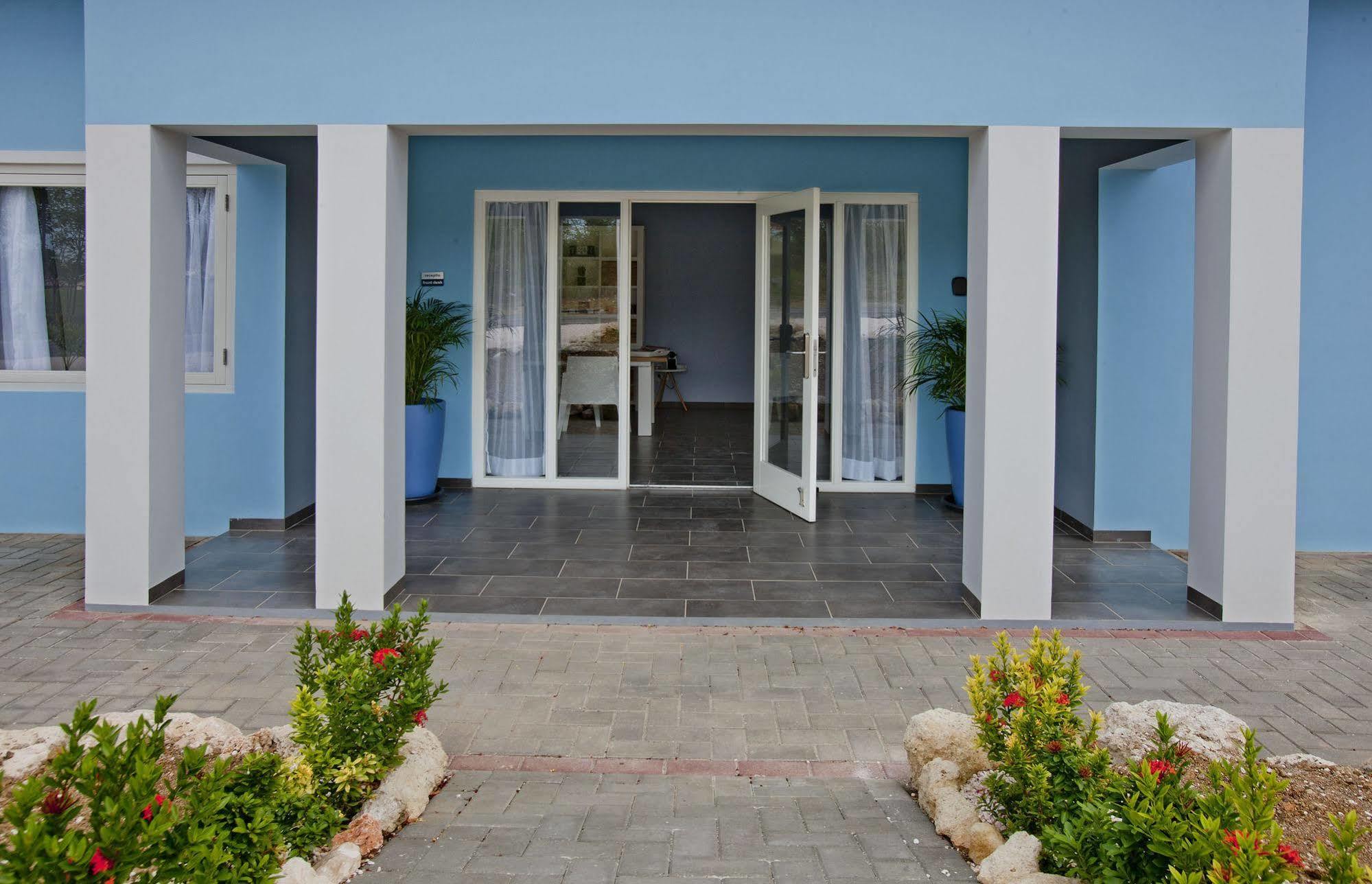 Blue Bay Lodges Curacao Экстерьер фото